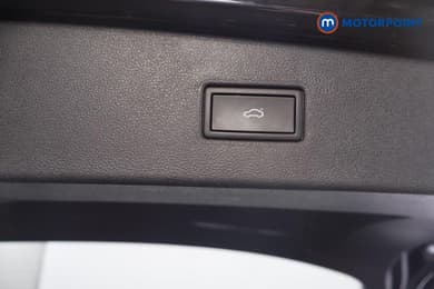 Volkswagen Tiguan Allspace Life Manual Petrol SUV - Stock Number (1661894) - 16th supplementary image