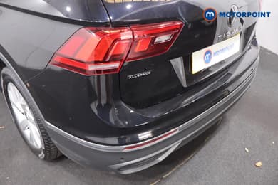 Volkswagen Tiguan Allspace Life Manual Petrol SUV - Stock Number (1661894) - 17th supplementary image