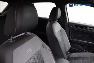 Volkswagen T-Roc R-Line Automatic Petrol SUV - Stock Number (1667595) - 16th supplementary image