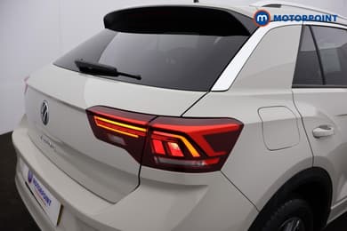 Volkswagen T-Roc R-Line Automatic Petrol SUV - Stock Number (1667595) - 30th supplementary image