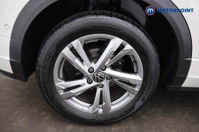 Volkswagen T-Roc R-Line Automatic Petrol SUV - Stock Number (1667595) - 32nd supplementary image