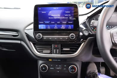 Ford Fiesta Titanium Manual Petrol Hatchback - Stock Number (1669398) - 8th supplementary image