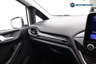 Ford Fiesta Titanium Manual Petrol Hatchback - Stock Number (1669398) - 11th supplementary image