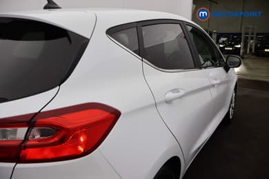Ford Fiesta Titanium Manual Petrol Hatchback - Stock Number (1669398) - 29th supplementary image