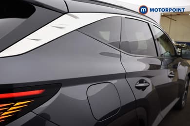 Hyundai Tucson Ultimate Automatic Petrol Plug-In Hybrid SUV - Stock Number (1669408) - 35th supplementary image