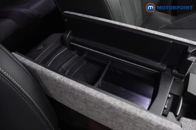 Peugeot 5008 GT Automatic Petrol SUV - Stock Number (1670942) - 17th supplementary image
