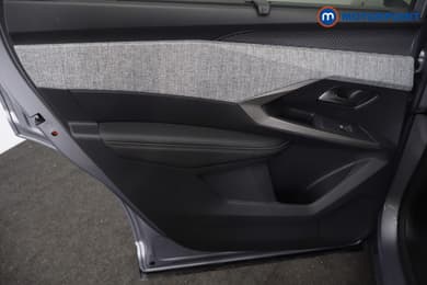 Peugeot 5008 GT Automatic Petrol SUV - Stock Number (1670942) - 39th supplementary image