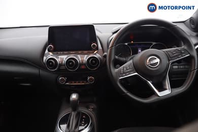 Nissan Juke N-Connecta Automatic Petrol SUV - Stock Number (1671484) - 9th supplementary image
