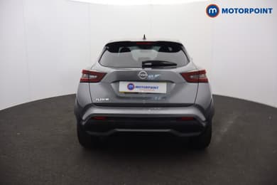 Nissan Juke N-Connecta Automatic Petrol SUV - Stock Number (1671484) - 1st supplementary image