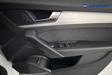 Audi Q5 S Line Automatic Petrol Plug-In Hybrid SUV - Stock Number (1671729) - 19th supplementary image