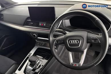 Audi Q5 S Line Automatic Petrol Plug-In Hybrid SUV - Stock Number (1671729) - 1st supplementary image