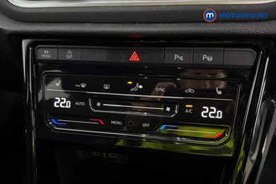 Volkswagen T-Roc R-Line Manual Petrol SUV - Stock Number (1671773) - 12th supplementary image