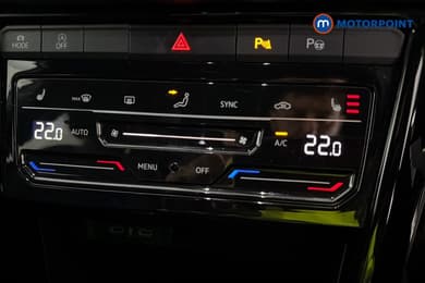 Volkswagen T-Roc R-Line Manual Petrol SUV - Stock Number (1671773) - 14th supplementary image
