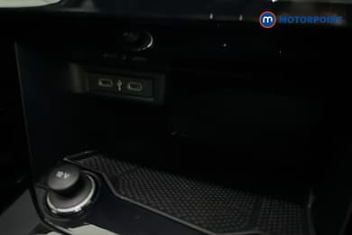 Volkswagen T-Roc R-Line Manual Petrol SUV - Stock Number (1671773) - 17th supplementary image