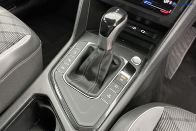 Volkswagen Tiguan R-Line Edition Automatic Petrol SUV - Stock Number (1672501) - 15th supplementary image