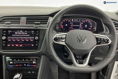 Volkswagen Tiguan R-Line Edition Automatic Petrol SUV - Stock Number (1672501) - 1st supplementary image
