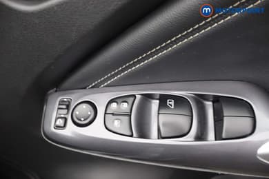 Nissan Juke N-Connecta Manual Petrol SUV - Stock Number (1672626) - 11th supplementary image