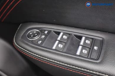 Renault Arkana R.S. Line Automatic Petrol-Electric Hybrid SUV - Stock Number (1652200) - 14th supplementary image