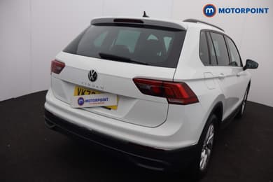 Volkswagen Tiguan Life Manual Diesel SUV - Stock Number (1658353) - 2nd supplementary image