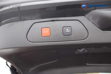 Vauxhall Grandland Ultimate Automatic Petrol Plug-In Hybrid SUV - Stock Number (1661844) - 28th supplementary image
