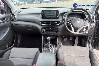 Hyundai Tucson Se Nav Manual Petrol SUV - Stock Number (1664946) - 1st supplementary image