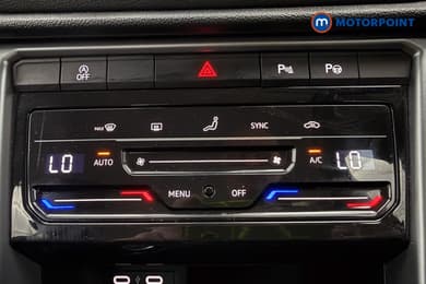 Volkswagen T-Roc Life Manual Petrol SUV - Stock Number (1666975) - 15th supplementary image