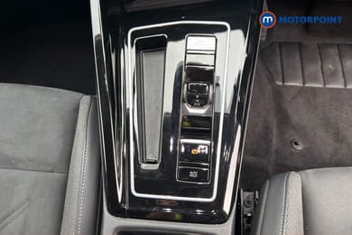 Volkswagen Golf Style Automatic Petrol Plug-In Hybrid Hatchback - Stock Number (1667040) - 16th supplementary image