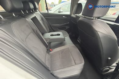 Volkswagen Golf Style Automatic Petrol Plug-In Hybrid Hatchback - Stock Number (1667040) - 32nd supplementary image
