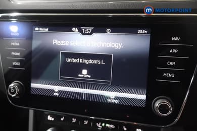 Skoda Superb Se L Automatic Petrol Plug-In Hybrid Estate - Stock Number (1669434) - 11th supplementary image