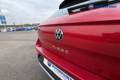 Volkswagen T-Roc Life Manual Petrol SUV - Stock Number (1669580) - 37th supplementary image