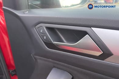 Volkswagen T-Roc Life Manual Petrol SUV - Stock Number (1669580) - 42nd supplementary image