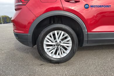 Volkswagen T-Roc Life Manual Petrol SUV - Stock Number (1669580) - 49th supplementary image