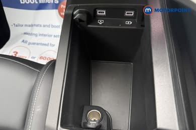 Peugeot 5008 Allure Premium Automatic Petrol SUV - Stock Number (1670429) - 17th supplementary image