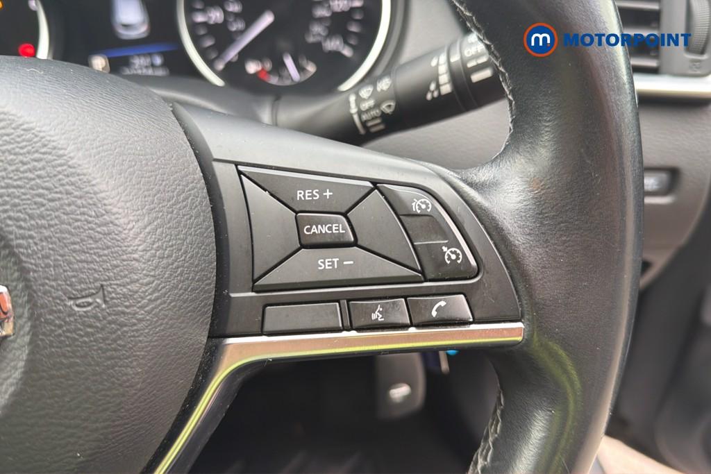 Nissan Qashqai Acenta Premium Automatic Petrol SUV - Stock Number (1670493) - 8th supplementary image