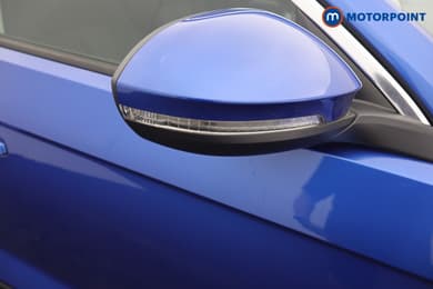 Volkswagen T-Roc Life Manual Petrol SUV - Stock Number (1670803) - 19th supplementary image