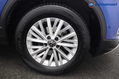 Volkswagen T-Roc Life Manual Petrol SUV - Stock Number (1670803) - 24th supplementary image