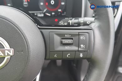Nissan X-Trail N-Connecta Automatic Petrol-Electric Hybrid SUV - Stock Number (1671575) - 3rd supplementary image