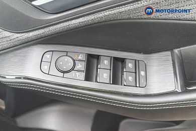 Nissan X-Trail N-Connecta Automatic Petrol-Electric Hybrid SUV - Stock Number (1671575) - 25th supplementary image