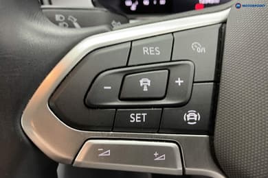 Volkswagen T-Roc Life Manual Petrol SUV - Stock Number (1671801) - 19th supplementary image