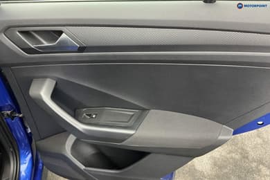 Volkswagen T-Roc Life Manual Petrol SUV - Stock Number (1671801) - 25th supplementary image