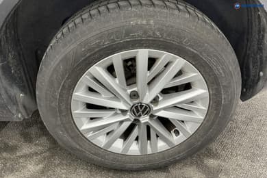 Volkswagen T-Roc Life Manual Petrol SUV - Stock Number (1671801) - 34th supplementary image