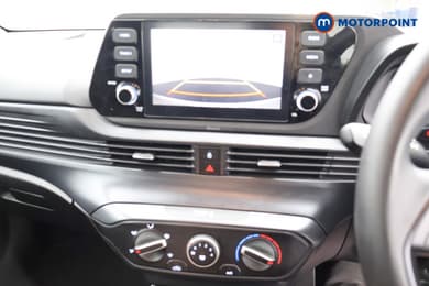Hyundai I20 Se Connect Manual Petrol Hatchback - Stock Number (1672105) - 9th supplementary image