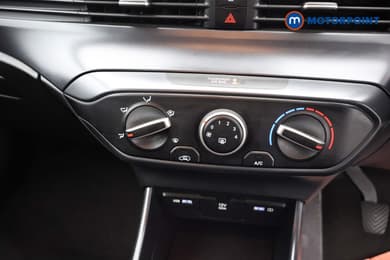 Hyundai I20 Se Connect Manual Petrol Hatchback - Stock Number (1672105) - 10th supplementary image