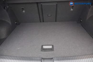 Volkswagen T-Roc R-Line Automatic Petrol SUV - Stock Number (1672238) - 5th supplementary image