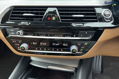 BMW 5 Series SE Automatic Diesel Saloon - Stock Number (1672876) - 16th supplementary image