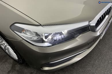 BMW 5 Series SE Automatic Diesel Saloon - Stock Number (1672876) - 28th supplementary image