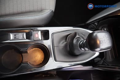 Peugeot 208 Allure Premium Manual Petrol Hatchback - Stock Number (1649807) - 11th supplementary image