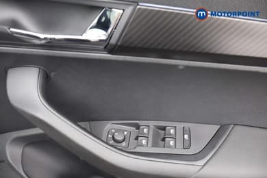 Skoda Karoq Sportline Automatic Petrol SUV - Stock Number (1667344) - 21st supplementary image