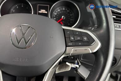 Volkswagen Tiguan Life Manual Petrol SUV - Stock Number (1668817) - 4th supplementary image