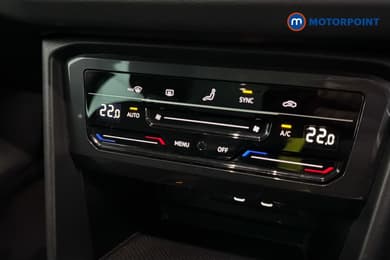 Volkswagen Tiguan Life Manual Petrol SUV - Stock Number (1668817) - 12th supplementary image
